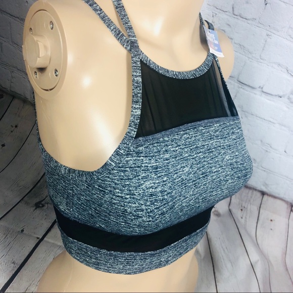 VS Pink Ultimate Sport Bra with Mesh Details - Picture 3 of 6